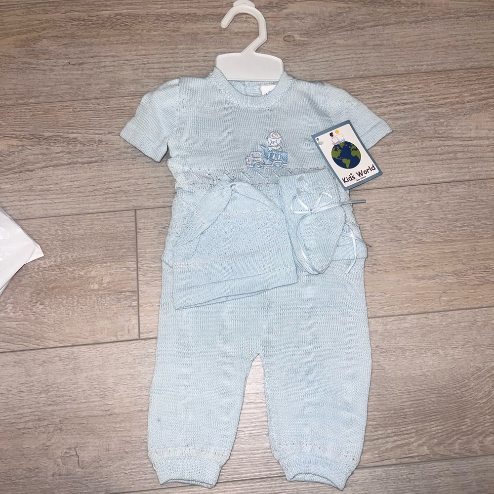 Brand new baby boy knitted outfit